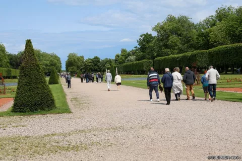 Allée du parc des Bosquets